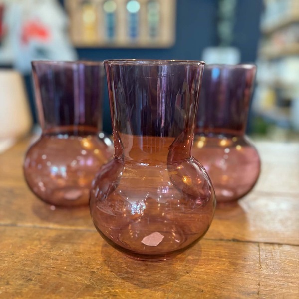 Vase 4